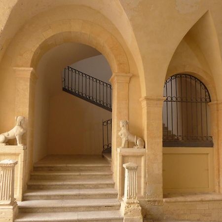 Landolina Palace Hotel Noto Extérieur photo