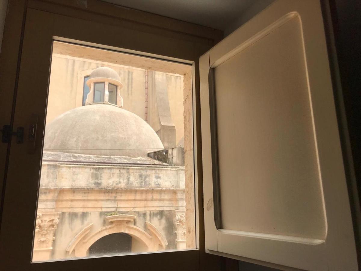 Landolina Palace Hotel Noto Extérieur photo